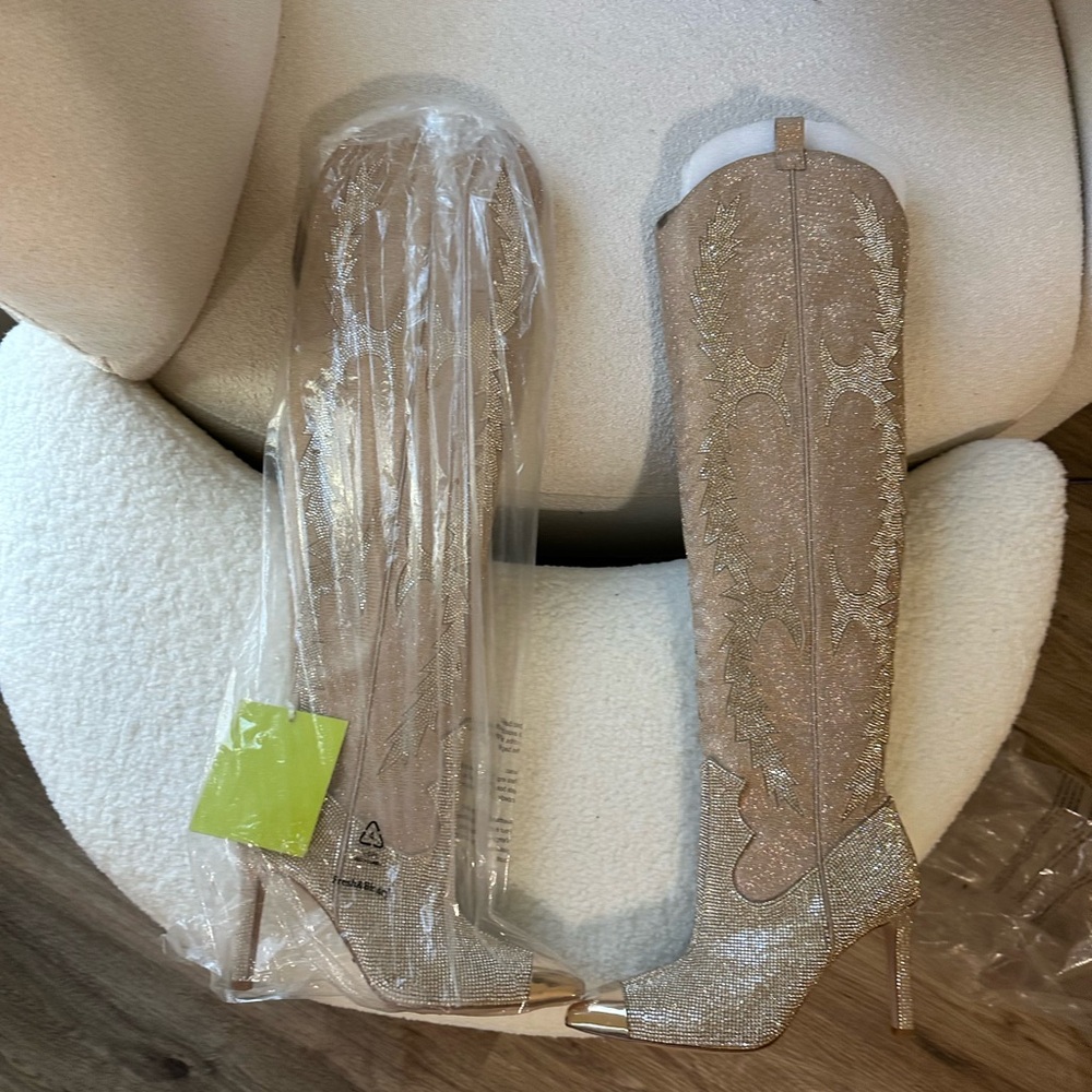 Elegant Gold Knee-High Boots